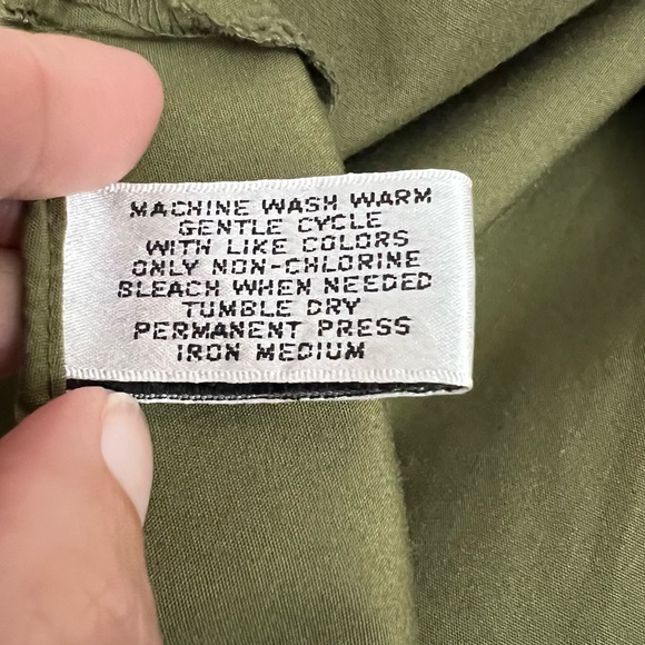 Van Heusen Long Sleeve Poplin Button Down Shirt Olive Men’s Sz XXL - Picture 8 of 8